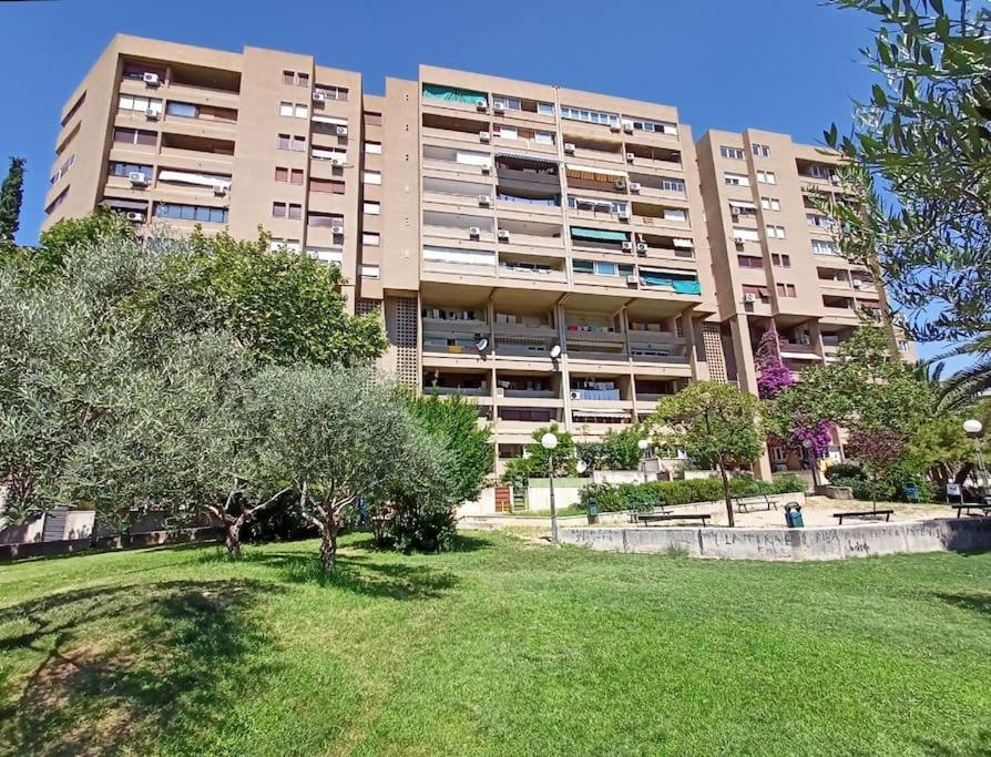 Eurit Apartment Shown In Detail Split Ngoại thất bức ảnh
