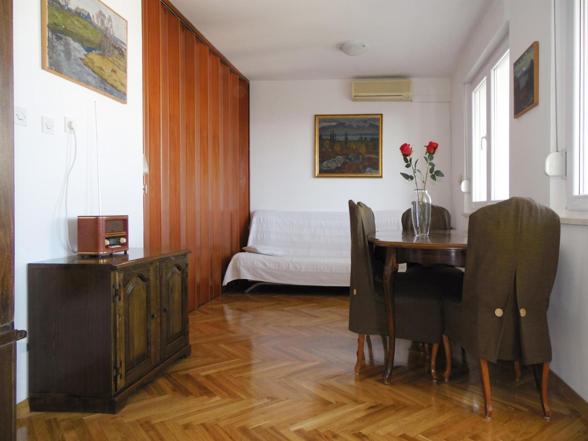 Eurit Apartment Shown In Detail Split Ngoại thất bức ảnh